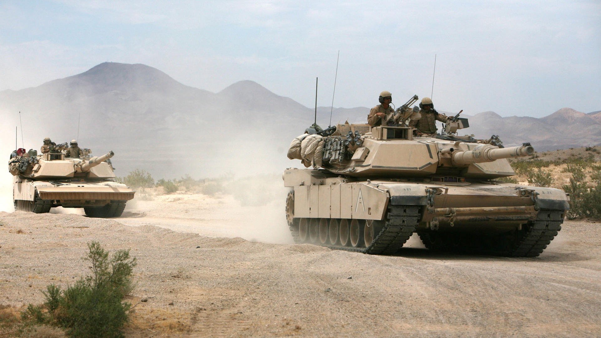 开云体育足球-兄弟情深！姆巴佩公开为登贝莱金球发声点赞，姆巴佩 金球奖